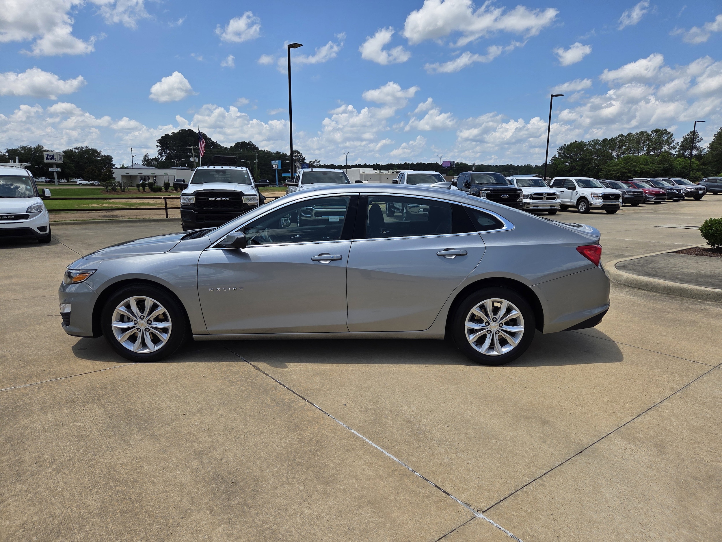 Used 2024 Chevrolet Malibu 1LT with VIN 1G1ZD5ST9RF120687 for sale in Brookhaven, MS