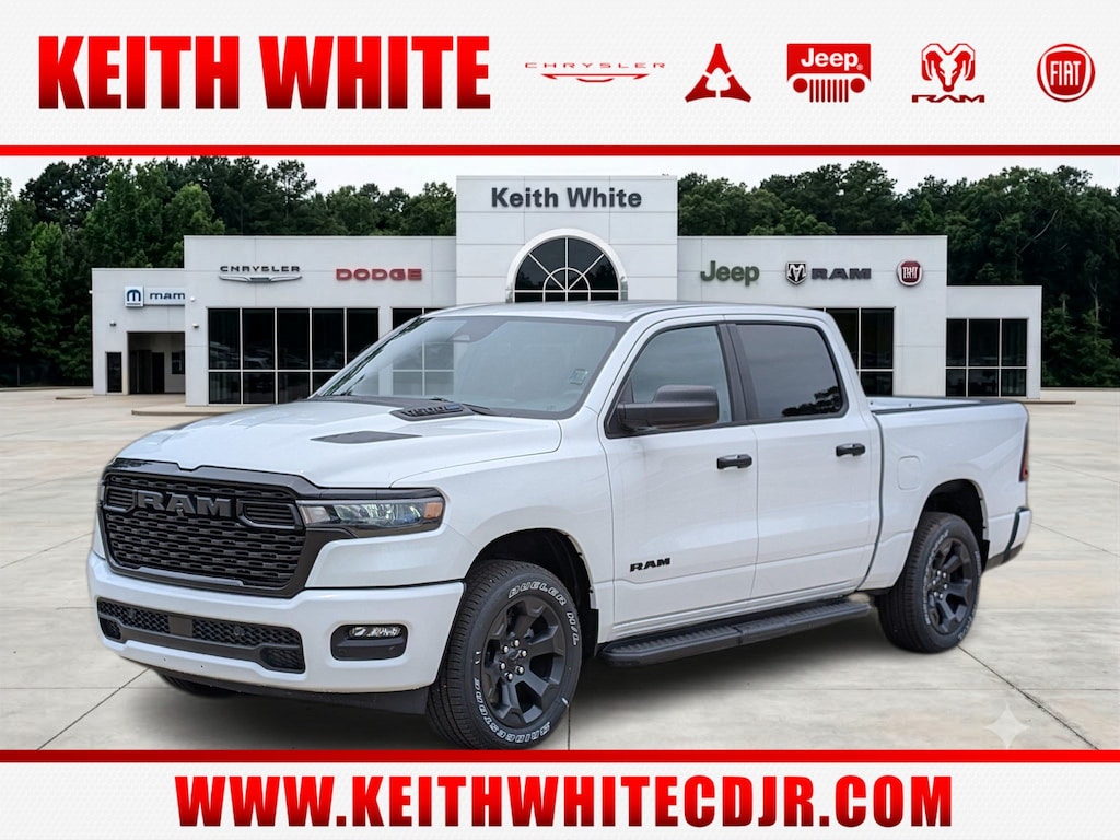 New 2026 Ram 1500 EXPRESS CREW CAB 4X4 5'7 BOX Pickup
