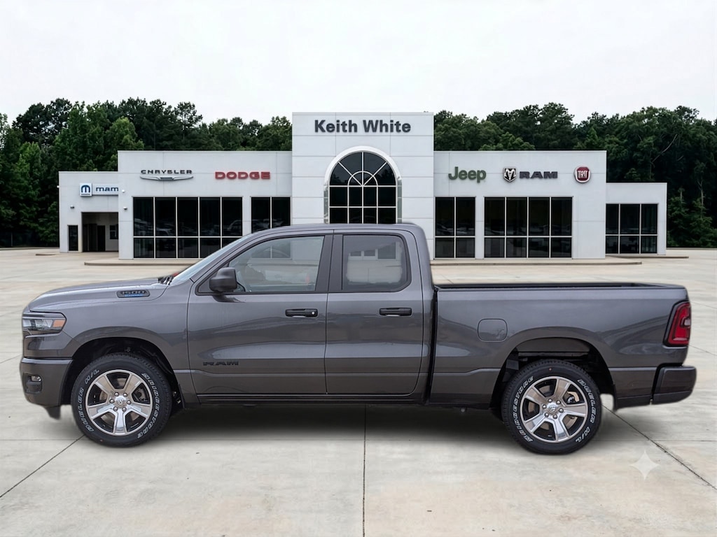 New 2026 Ram 1500 EXPRESS QUAD CAB 4X2 6'4 BOX Pickup