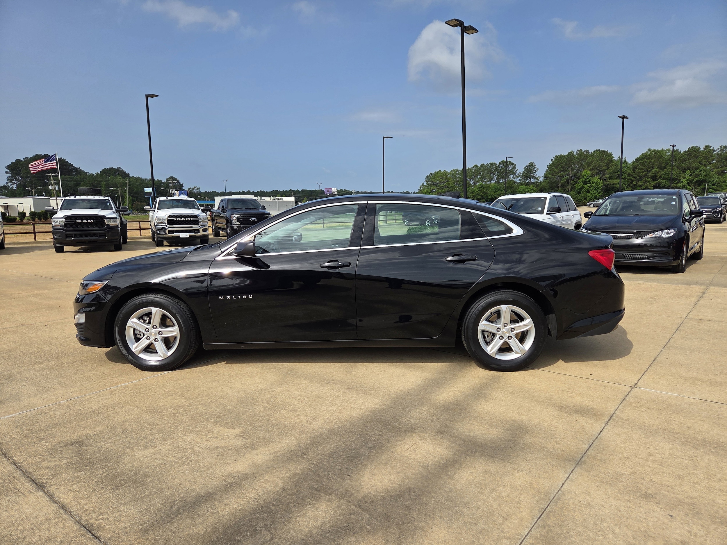 Used 2024 Chevrolet Malibu 1LT with VIN 1G1ZD5ST4RF129958 for sale in Brookhaven, MS