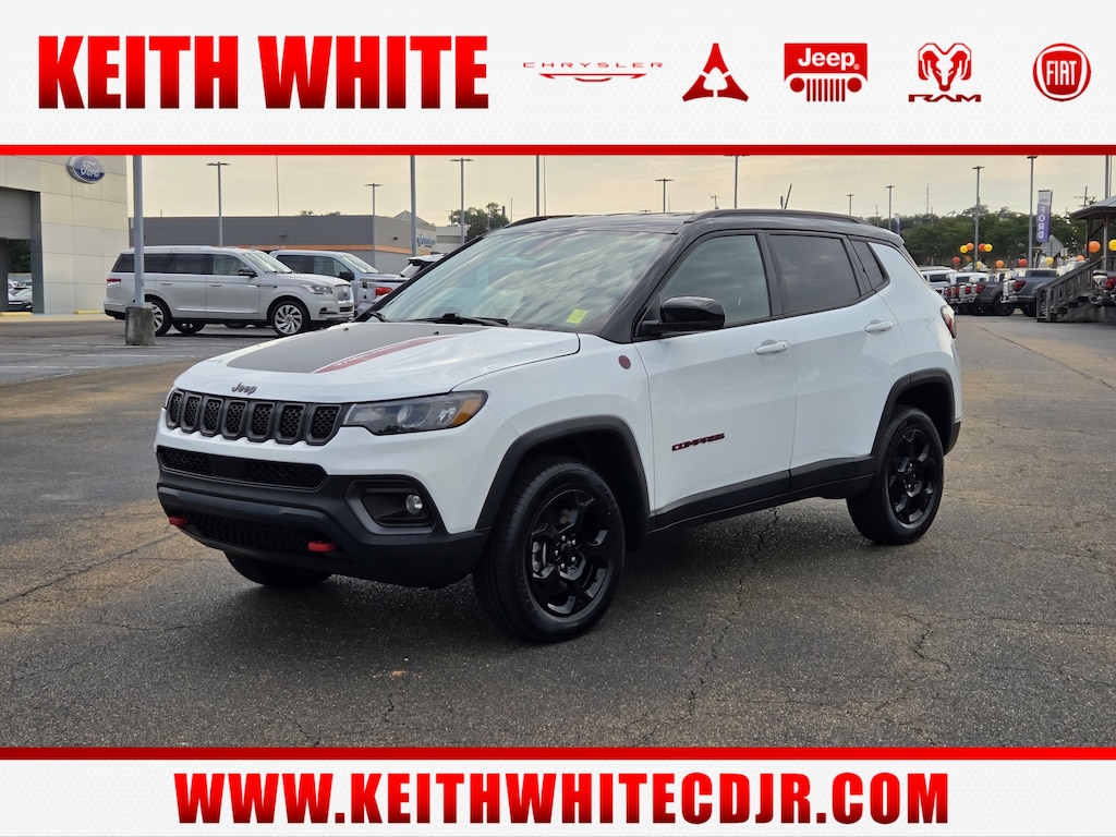 Used 2024 Jeep Compass Trailhawk SUV