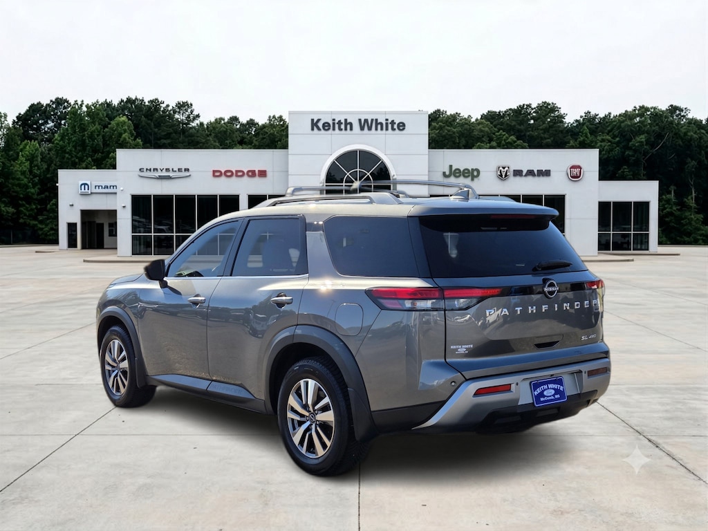 Used 2022 Nissan Pathfinder SL SL 4WD