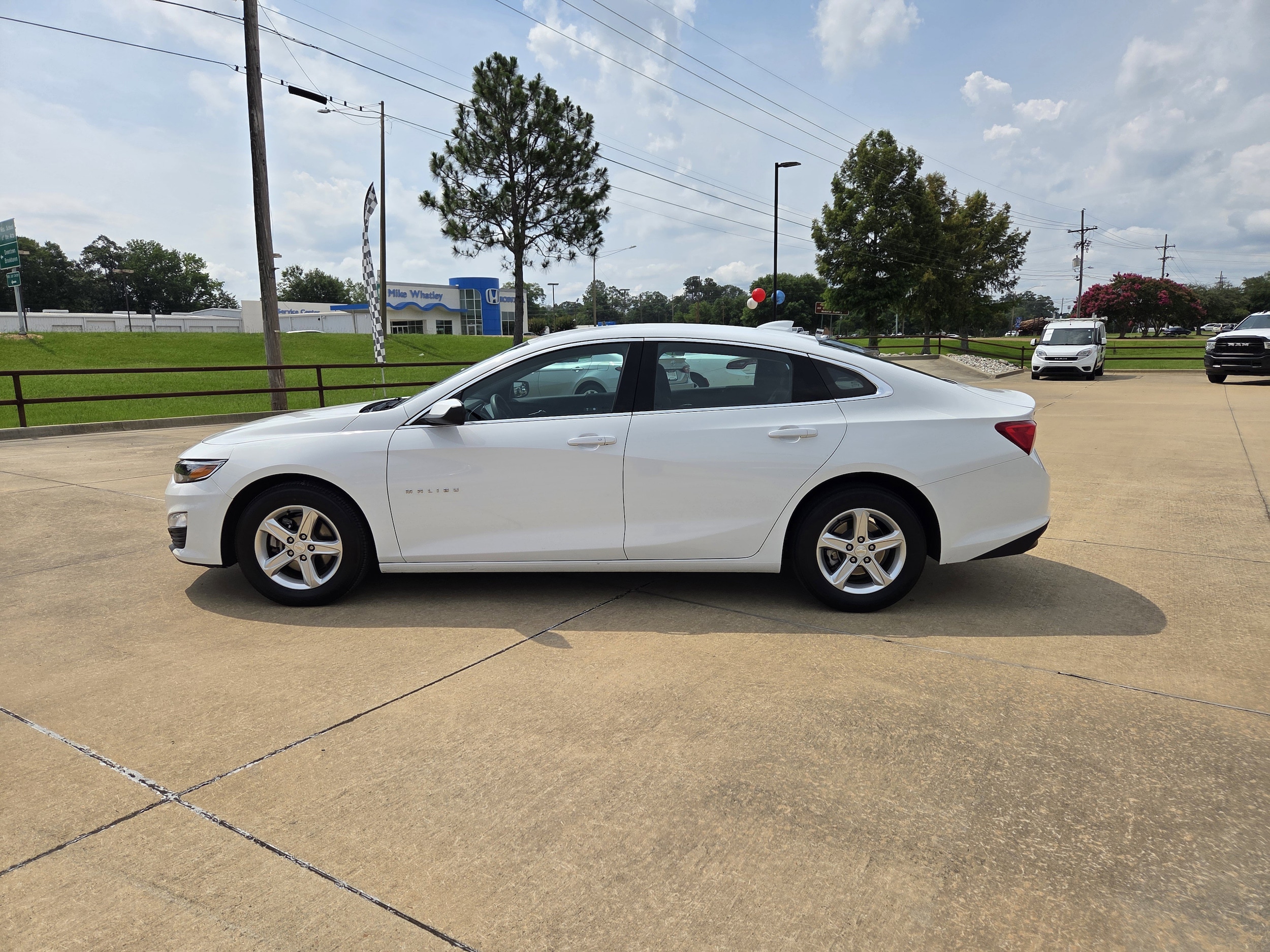 Used 2024 Chevrolet Malibu 1LT with VIN 1G1ZD5ST8RF117456 for sale in Brookhaven, MS