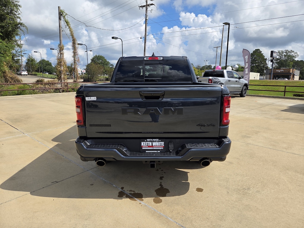 New 2026 Ram 1500 BIG HORN CREW CAB 4X4 5'7 BOX Pickup