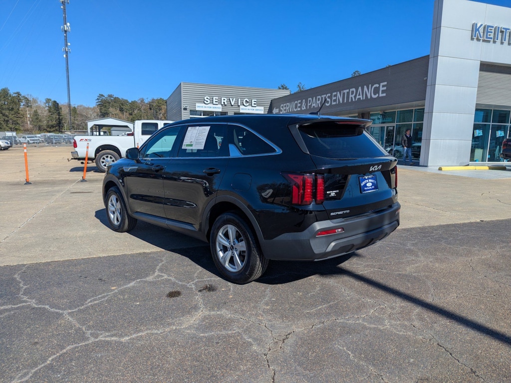Used 2023 Kia Sorento LX LX AWD