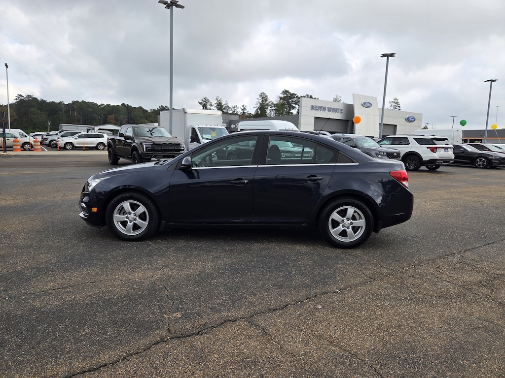 Used 2016 Chevrolet Cruze Limited LT Sedan