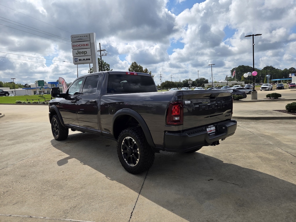 New 2026 Ram 2500 WARLOCK CREW CAB 4X4 6'4 BOX Pickup