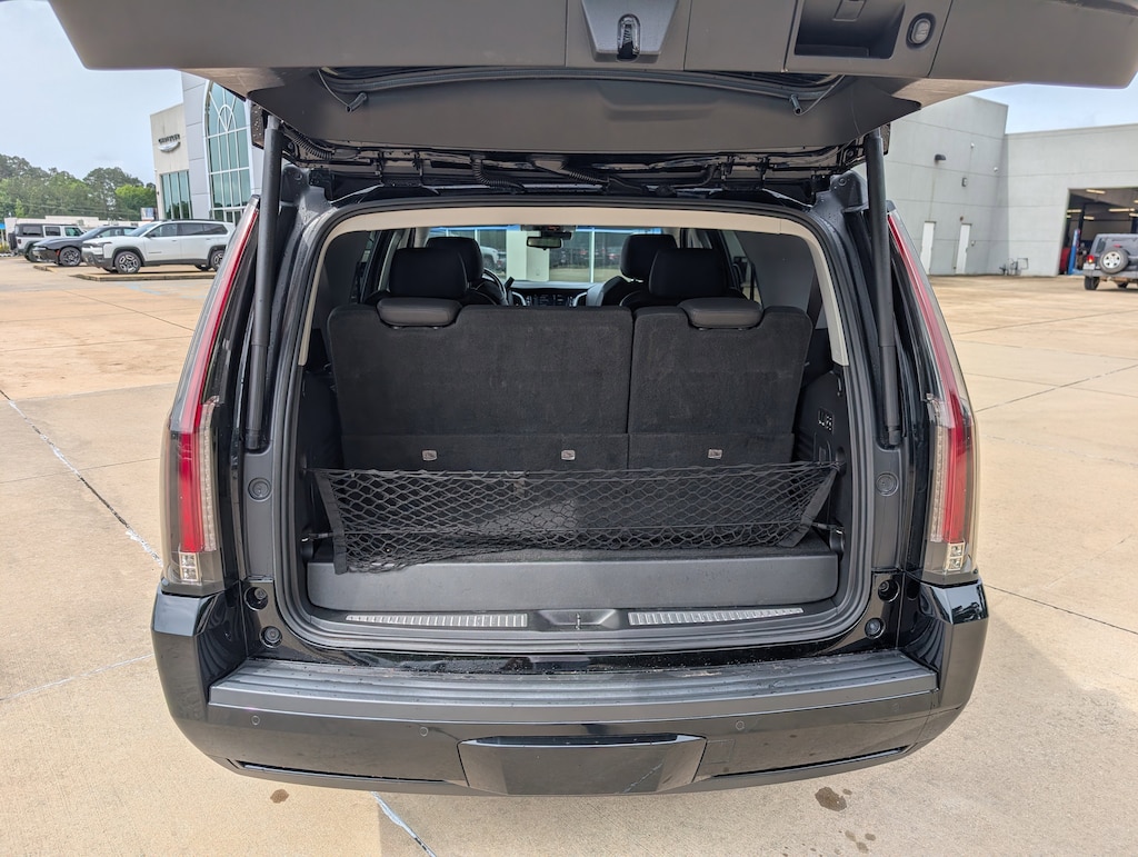 Used 2019 Cadillac Escalade Premium Luxury SUV