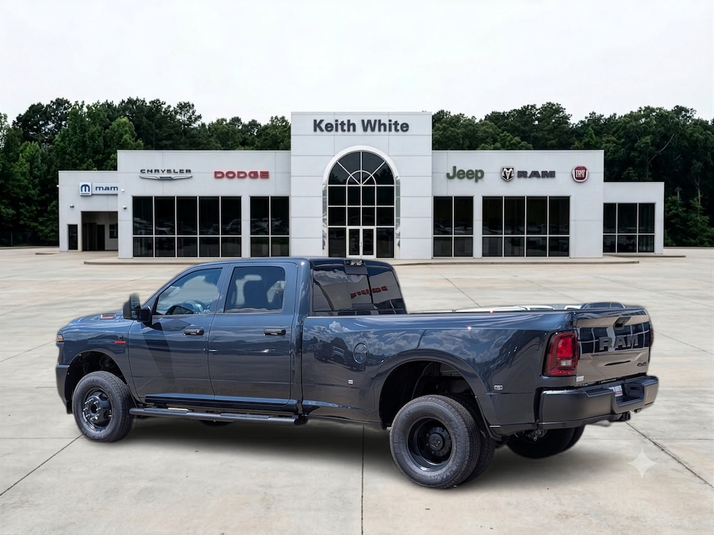 New 2026 Ram 3500 TRADESMAN CREW CAB 4X4 8' BOX Pickup