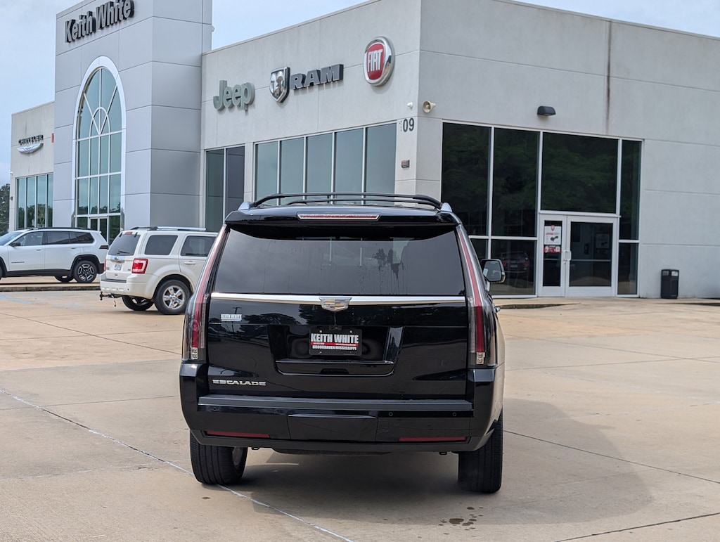 Used 2019 Cadillac Escalade Premium Luxury SUV