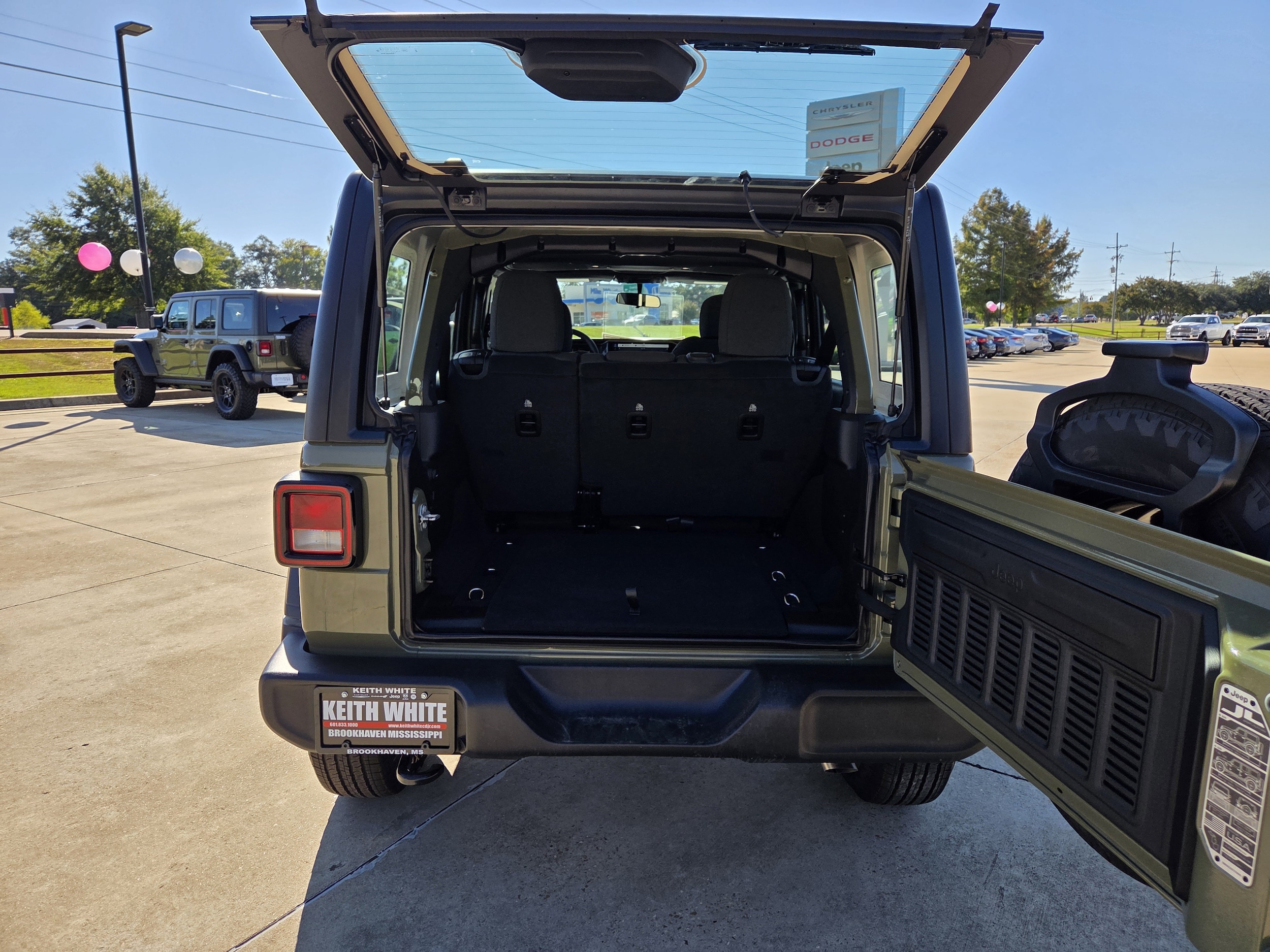 2026 Jeep Wrangler 4-Door Sport - Photo 5