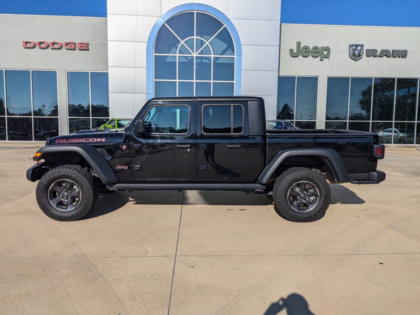Used 2023 Jeep Gladiator Rubicon with VIN 1C6JJTBG6PL522080 for sale in Brookhaven, MS
