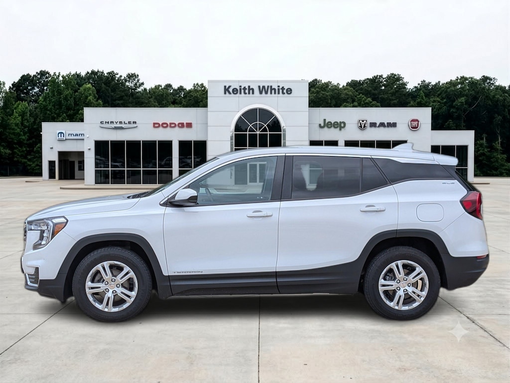 Used 2022 GMC Terrain SLE FWD SLE