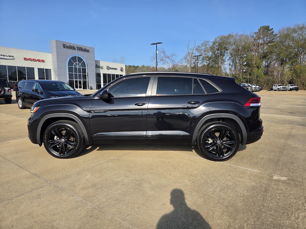 Used 2023 Volkswagen Atlas Cross Sport 3.6L V6 SEL R-Line Black 3.6L V6 SEL R-Line Black 4MOTION