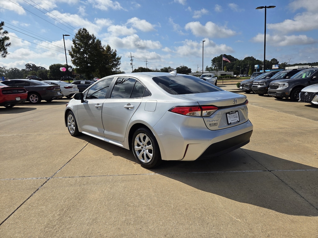 Used 2024 Toyota Corolla LE LE CVT