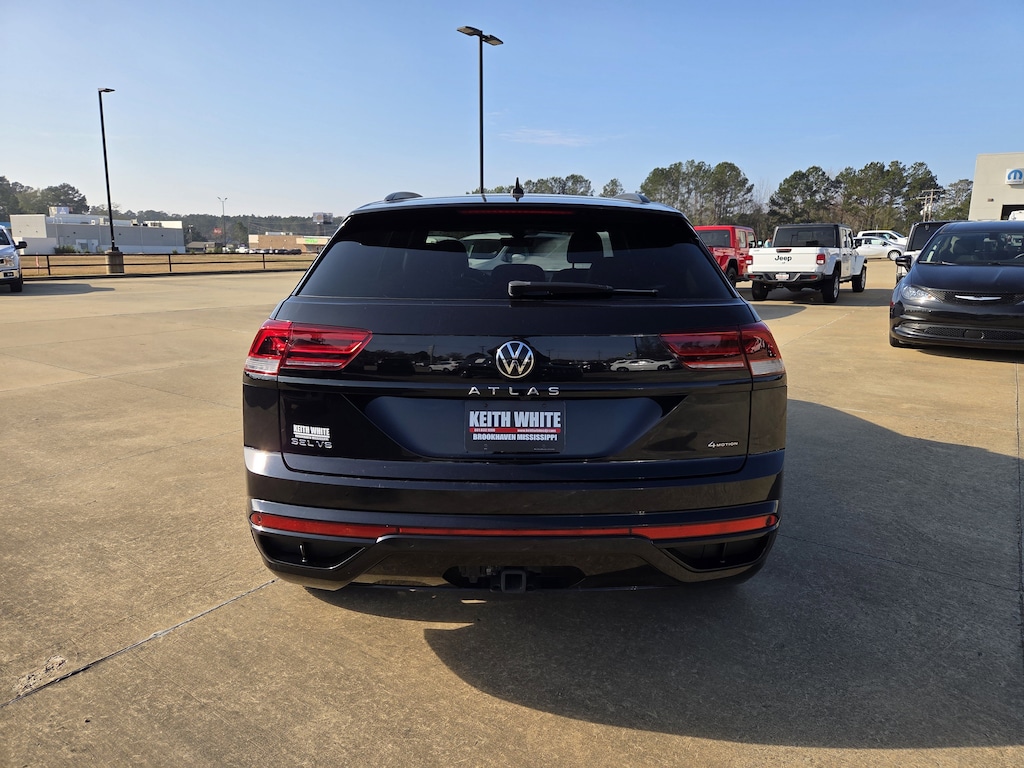 Used 2023 Volkswagen Atlas Cross Sport 3.6L V6 SEL R-Line Black 3.6L V6 SEL R-Line Black 4MOTION