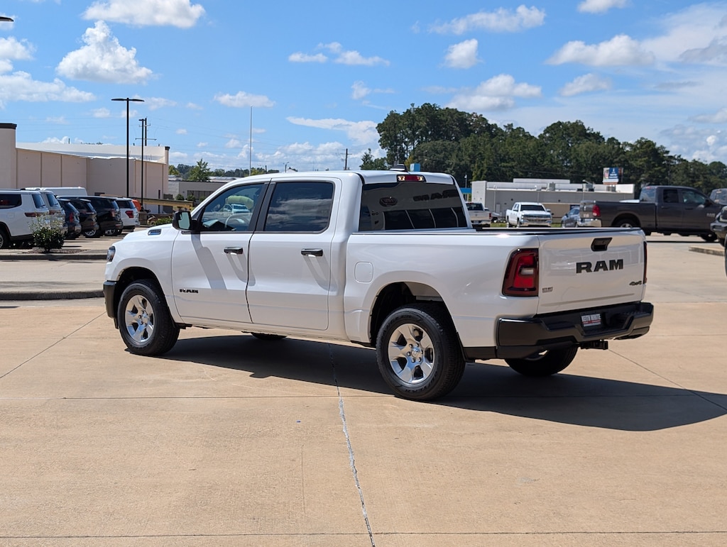 New 2027 Ram 1500 TRADESMAN CREW CAB 4X4 5'7 BOX Pickup