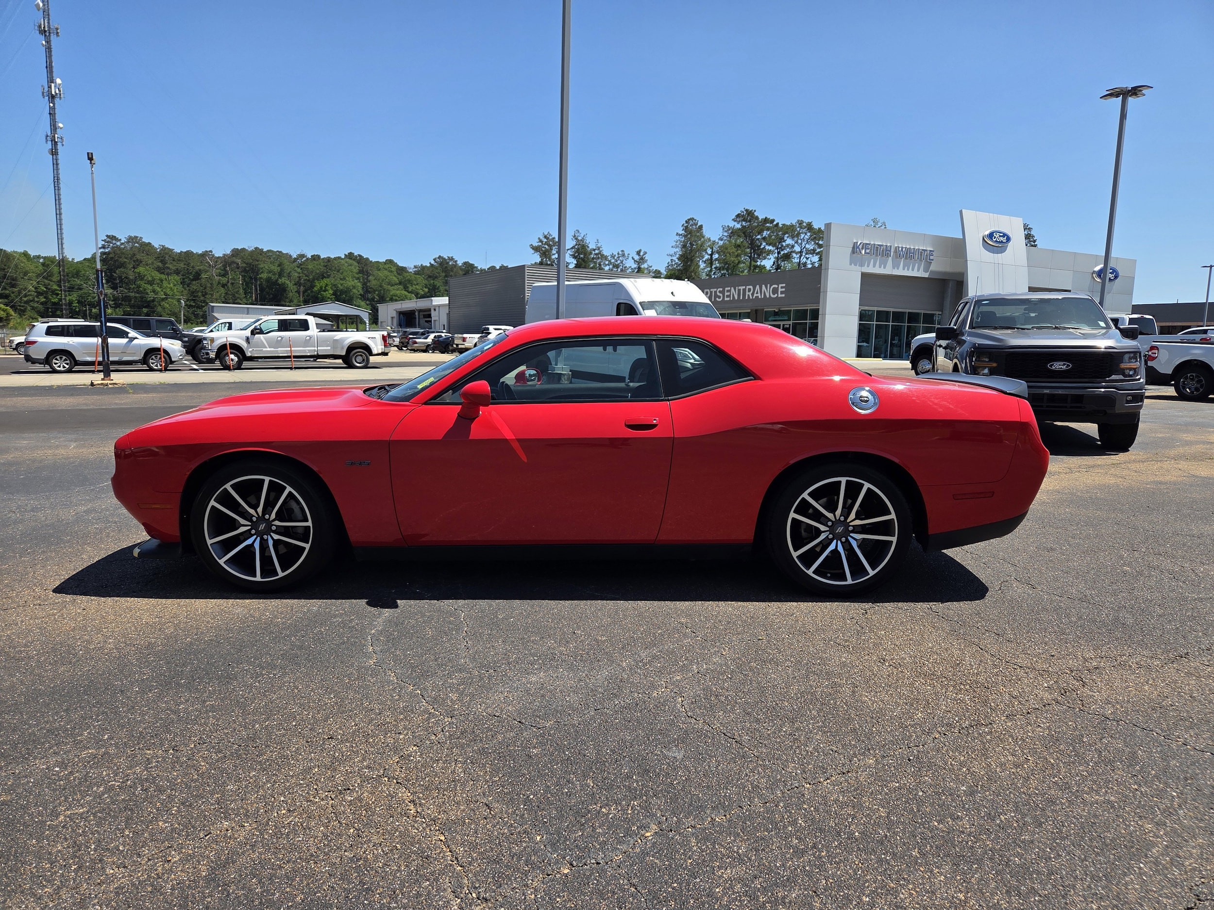 Used 2023 Dodge Challenger R/T with VIN 2C3CDZBTXPH525784 for sale in Brookhaven, MS