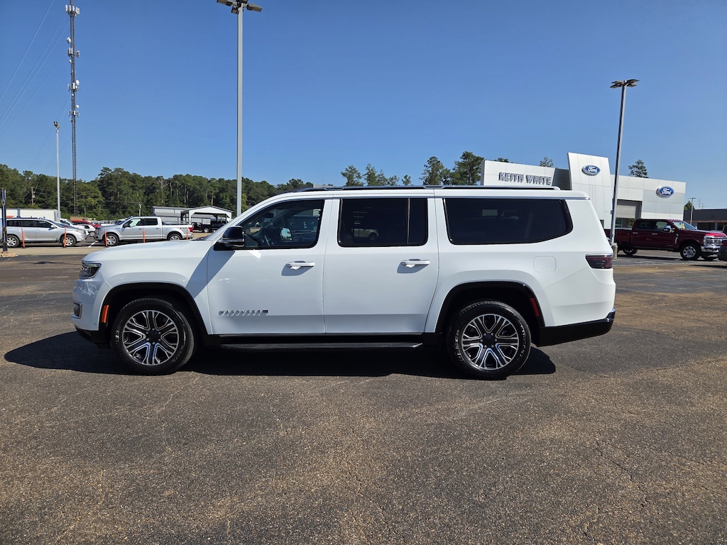 Used 2024 Jeep Wagoneer L Series II Series II 4x2 *Ltd Avail*