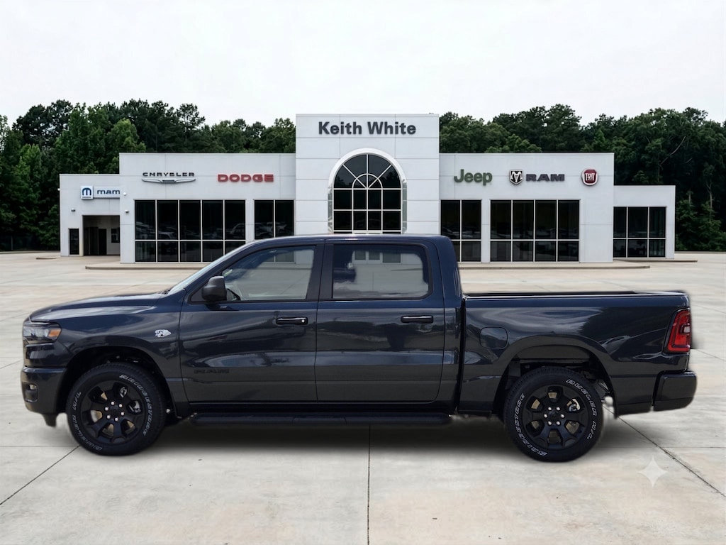 New 2026 Ram 1500 EXPRESS CREW CAB 4X4 5'7 BOX Pickup