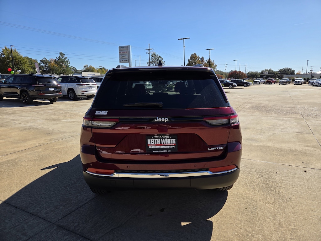 New 2025 Jeep Grand Cherokee LIMITED 4X2 Sport Utility