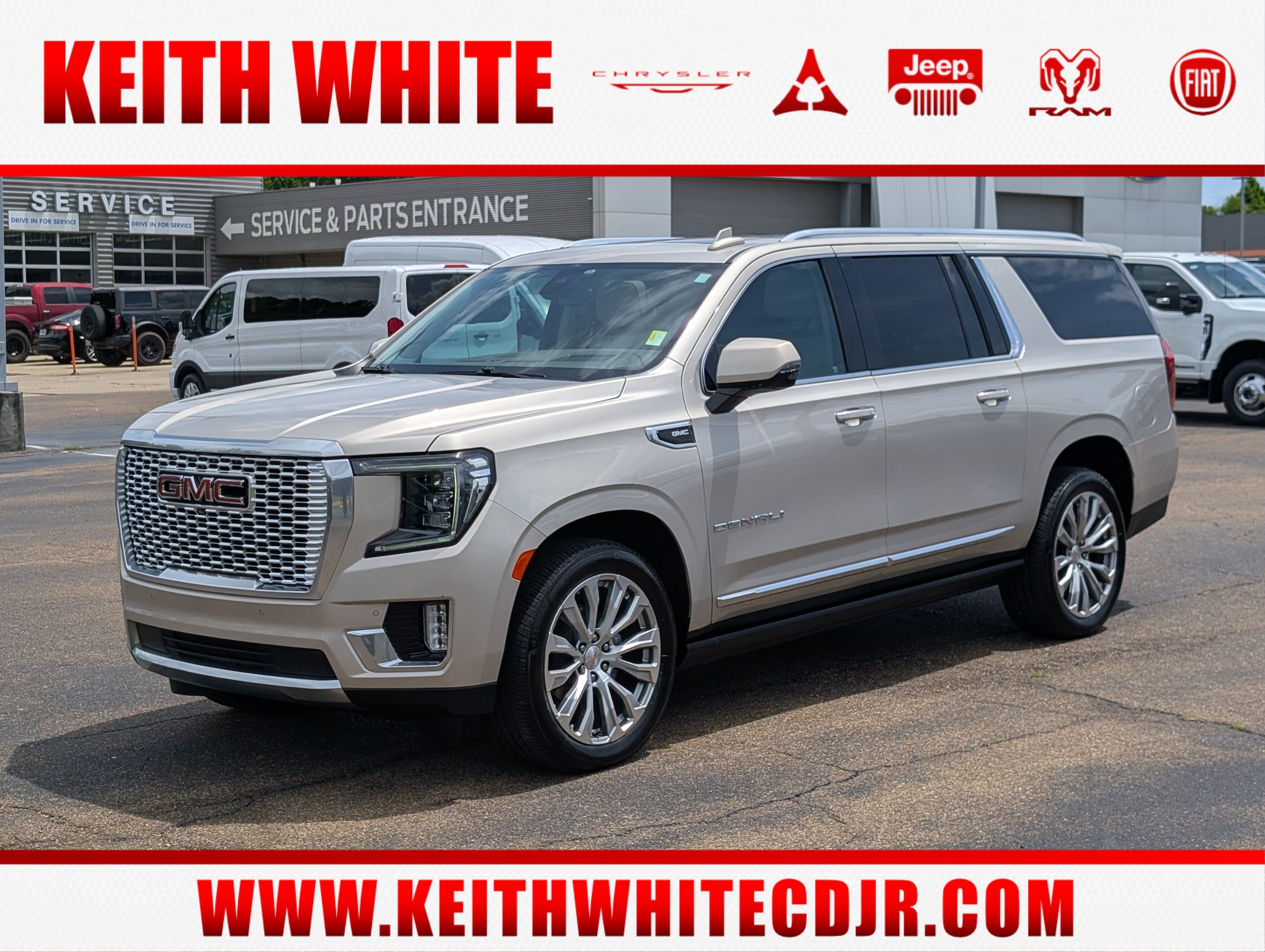 Brown (Pearl Beige) 2022 GMC Yukon XL SUV / Crossover 4X2