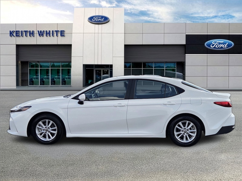 Used 2025 Toyota Camry LE LE