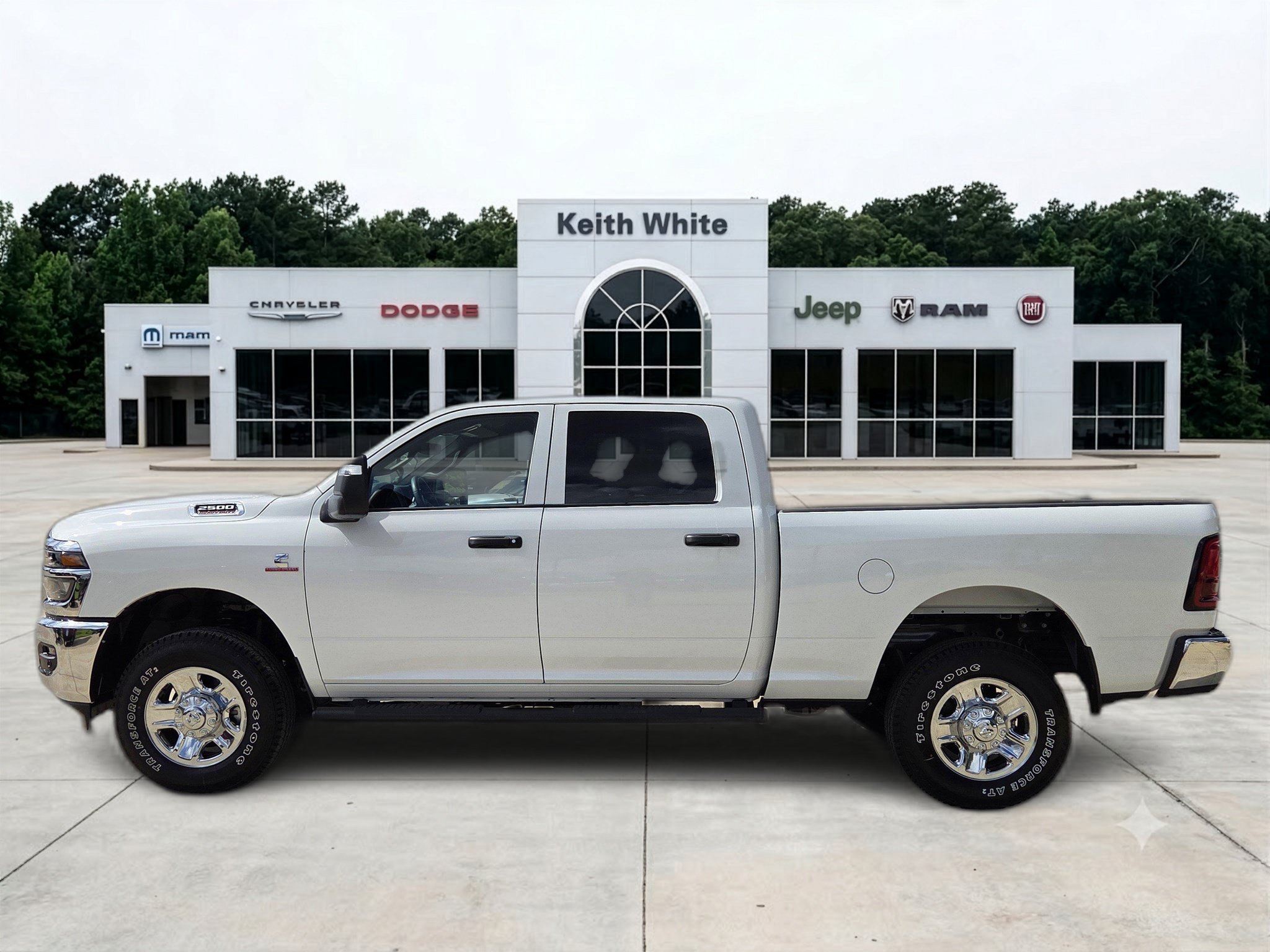 2026 RAM 2500 Tradesman - Photo 2