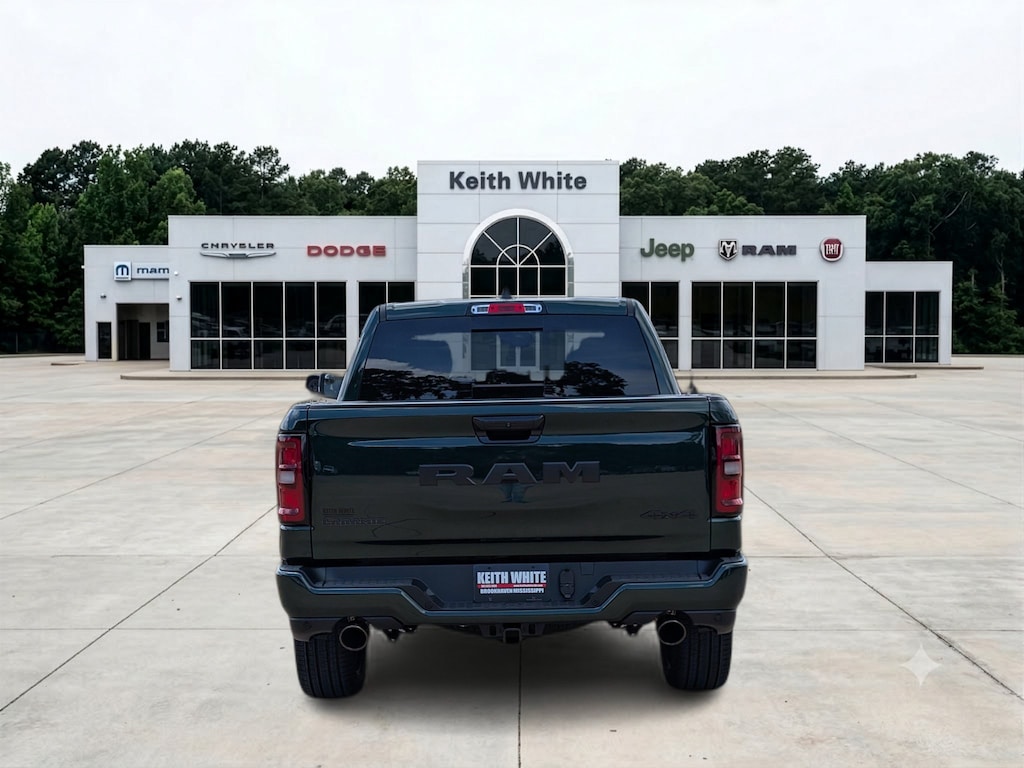 New 2026 Ram 1500 LARAMIE CREW CAB 4X4 5'7 BOX Pickup
