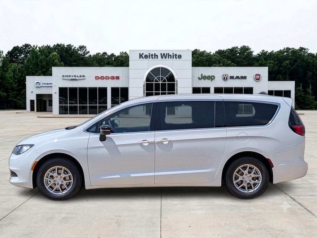 New 2027 Chrysler Pacifica LX Passenger Van