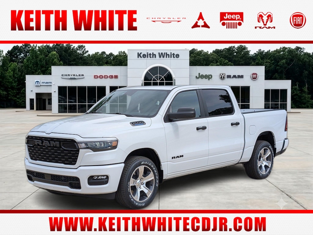 New 2026 Ram 1500 EXPRESS CREW CAB 4X2 5'7 BOX Pickup
