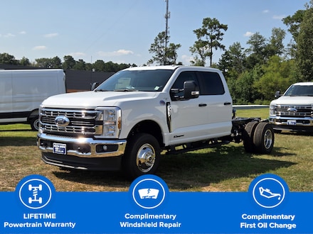 2026 Ford F-350 Chassis F-350 XL Truck Crew Cab