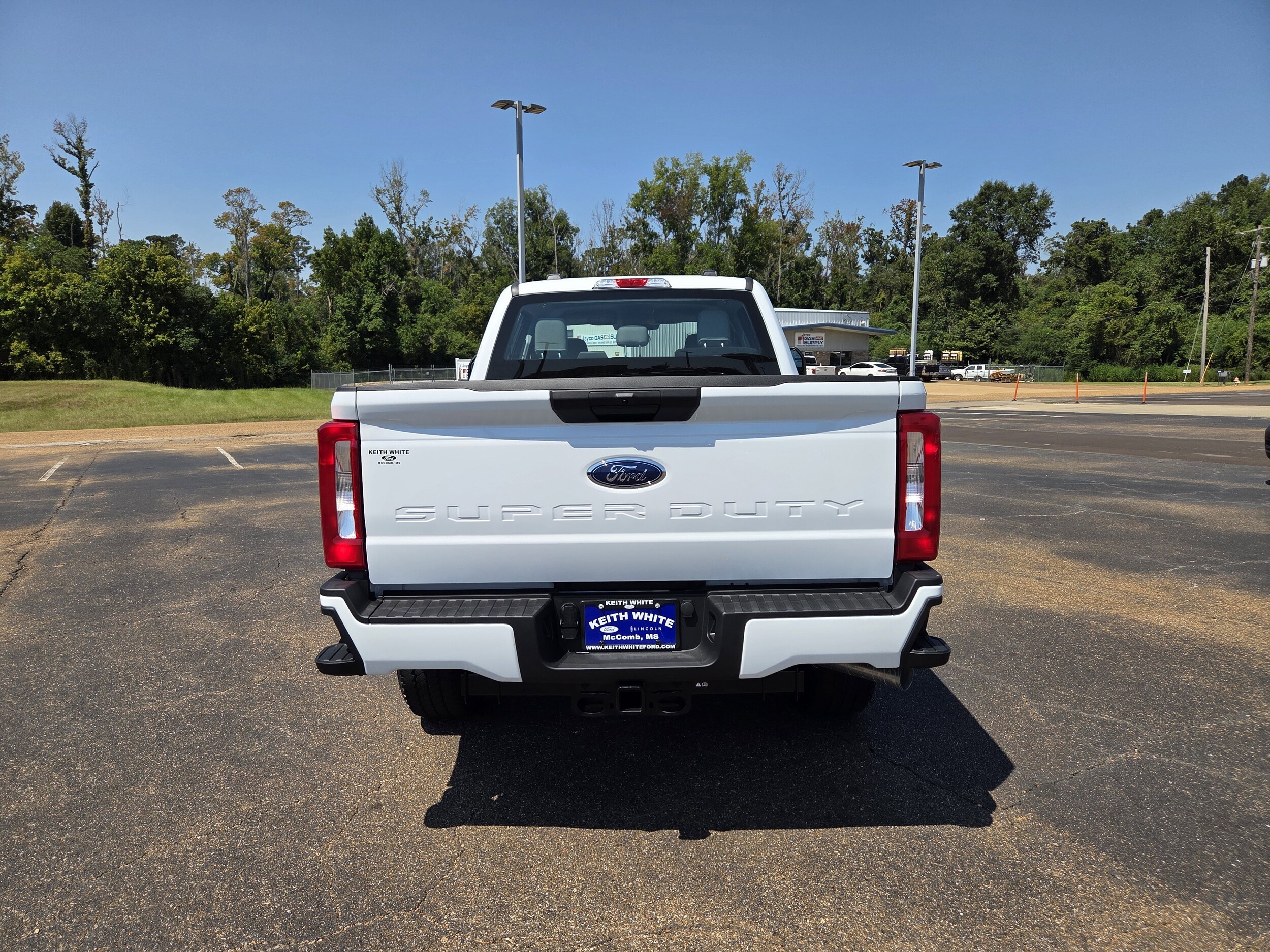 2026 Ford F-250 photo 4