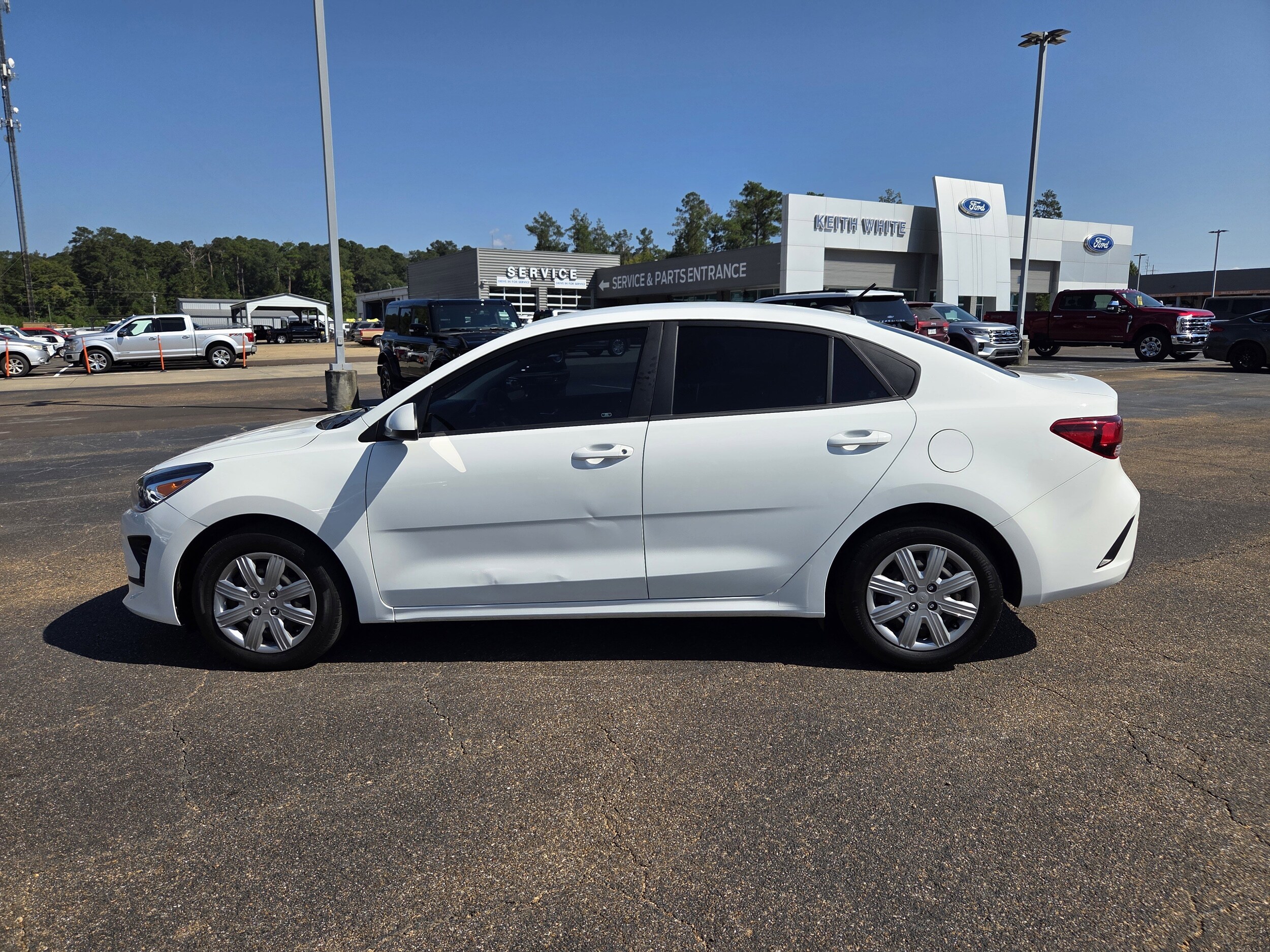2023 Kia Rio LX S photo 2