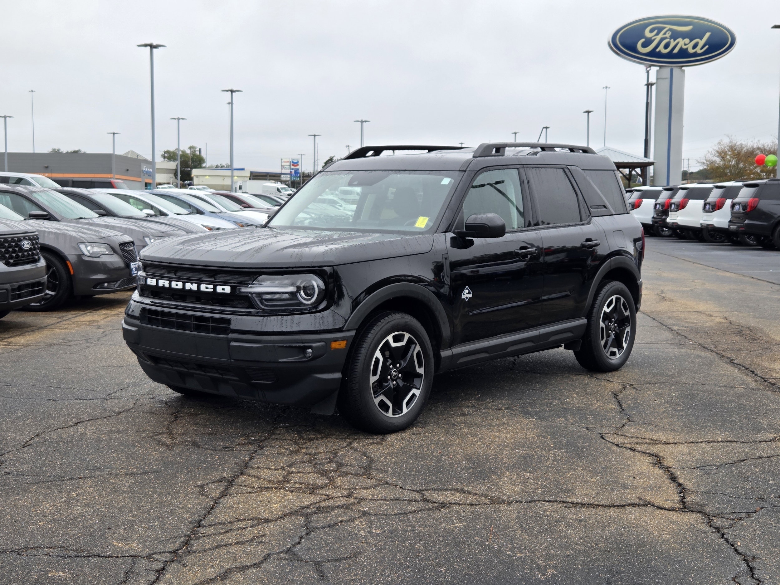 2022 Ford Bronco Sport Outer Banks's photo