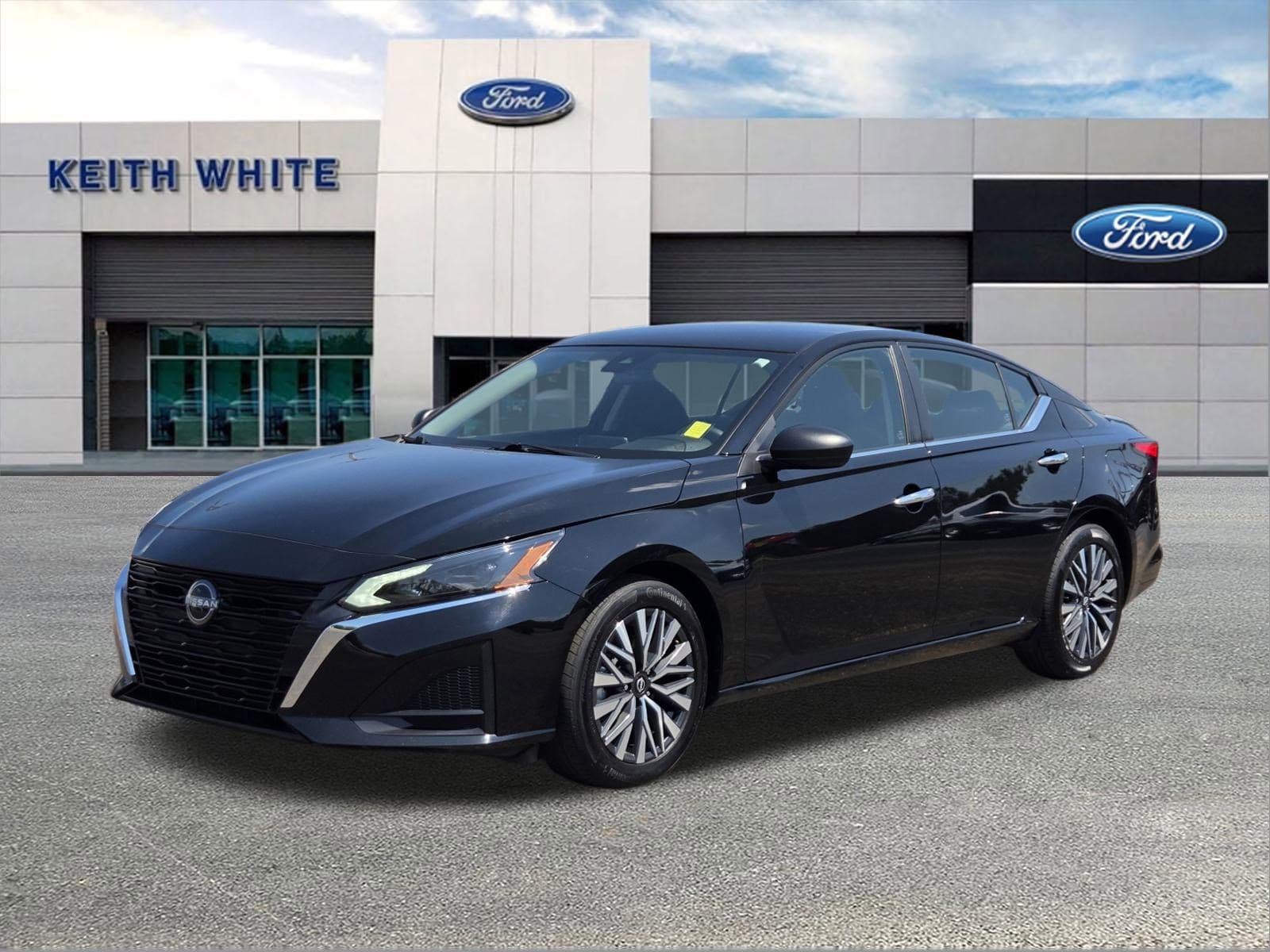 2024 Nissan Altima SV's photo