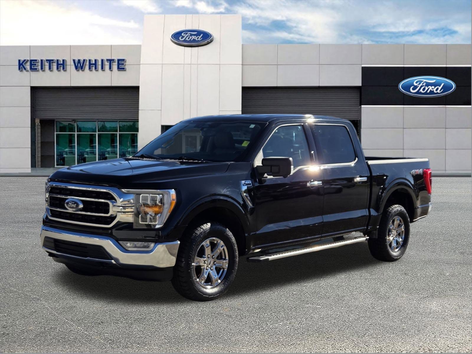 2022 Ford F-150 XLT's photo