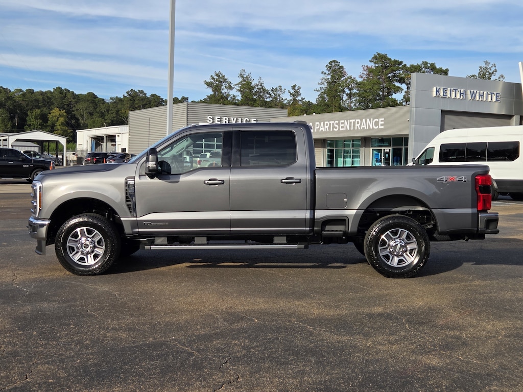 New 2026 Ford F-250  Truck Crew Cab