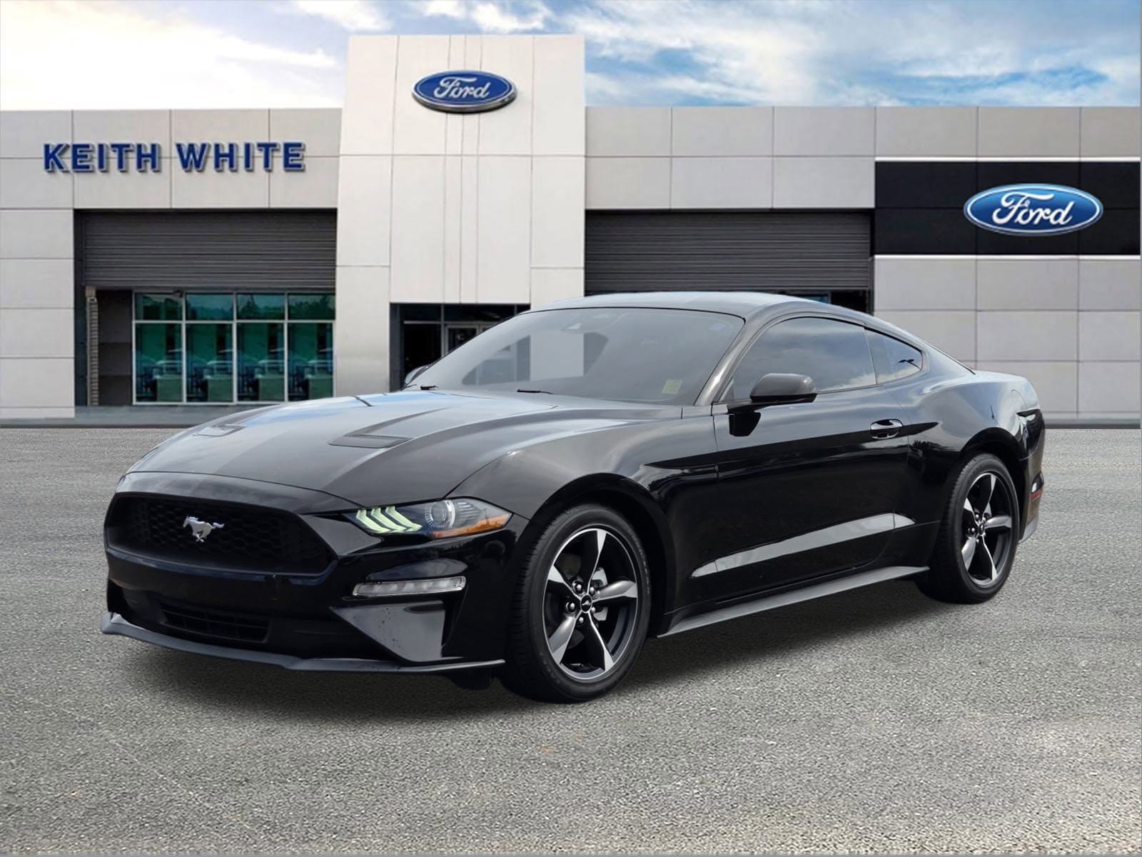 2023 Ford Mustang EcoBoost's photo