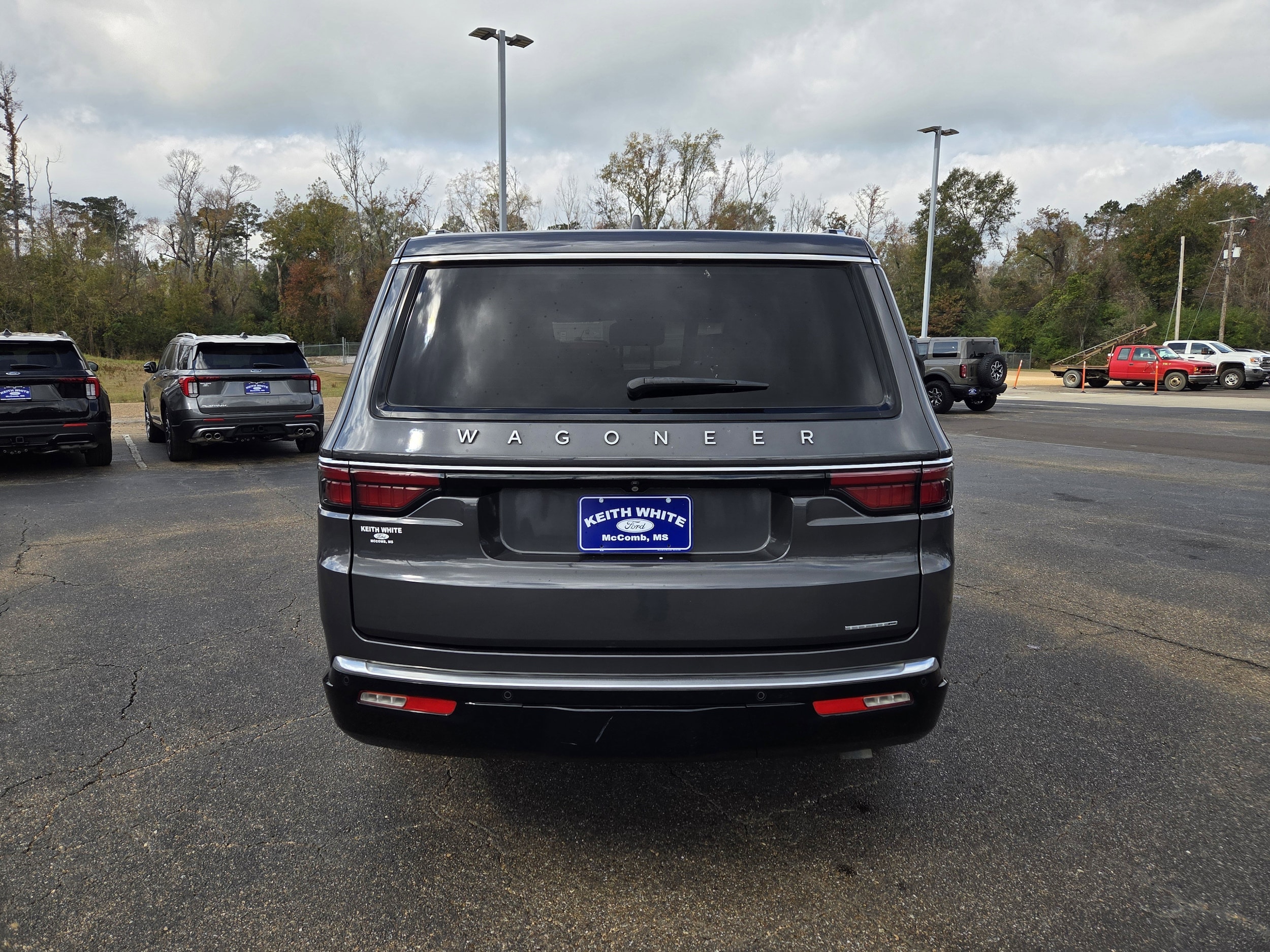 2022 Jeep Wagoneer Series III photo 4