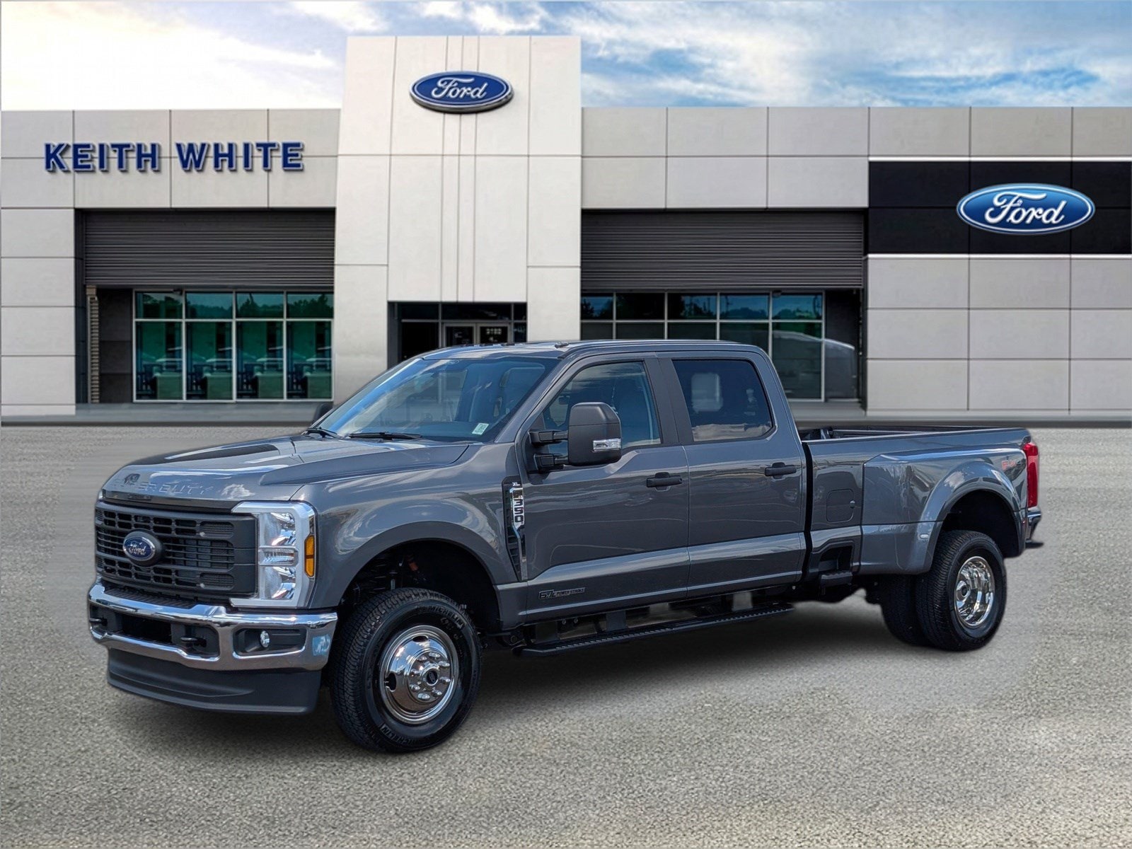 2026 Ford F-350 Super Duty XL