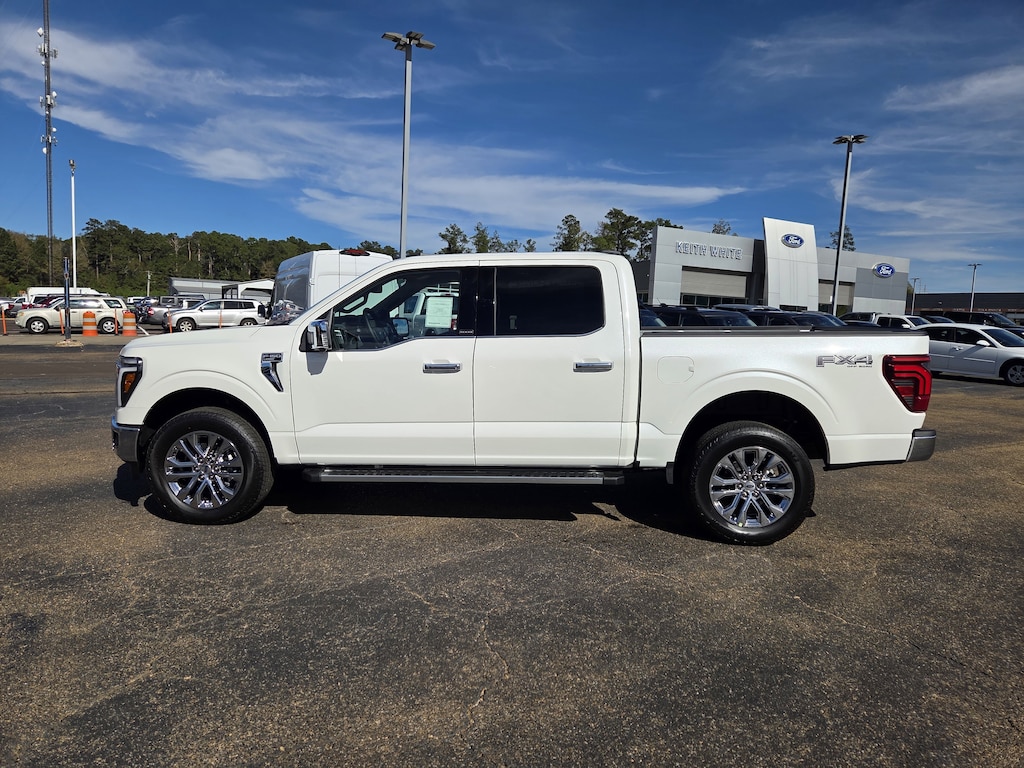 New 2025 Ford F-150 Lariat Truck SuperCrew Cab