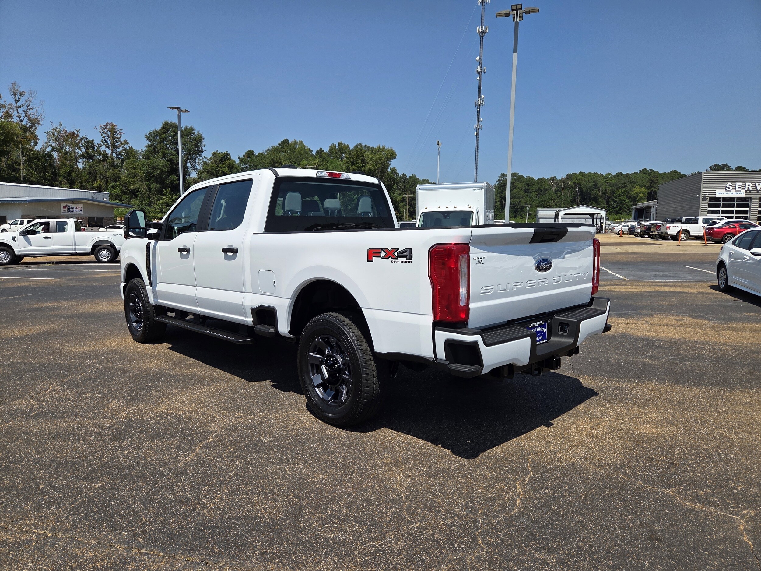 2026 Ford F-250 photo 3