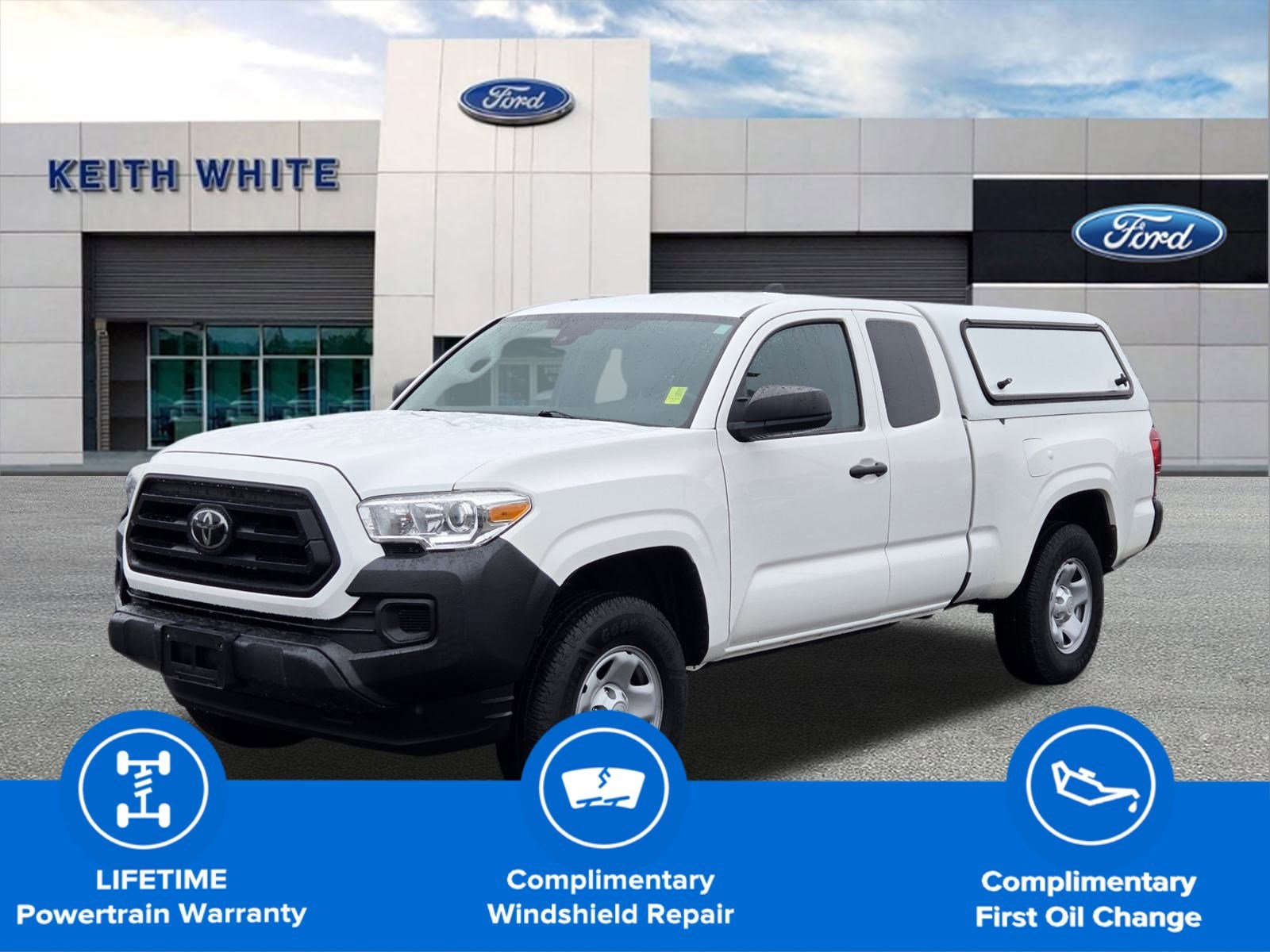 2020 Toyota Tacoma SR's photo