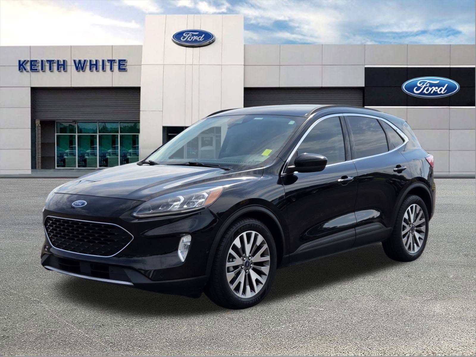 2021 Ford Escape Titanium Hybrid
