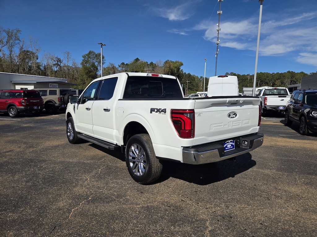 New 2025 Ford F-150 Lariat Truck SuperCrew Cab