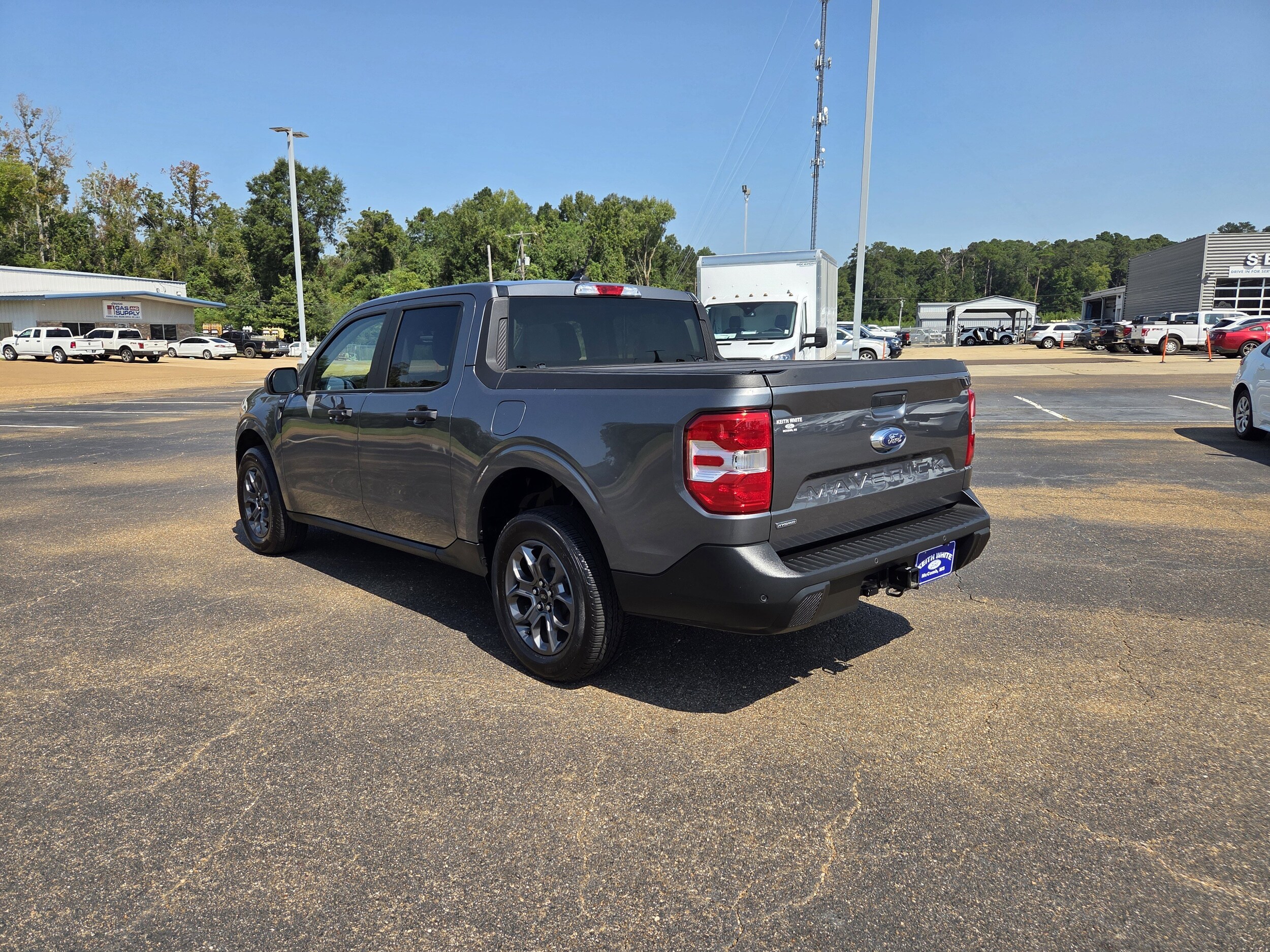 2024 Ford Maverick XLT photo 3