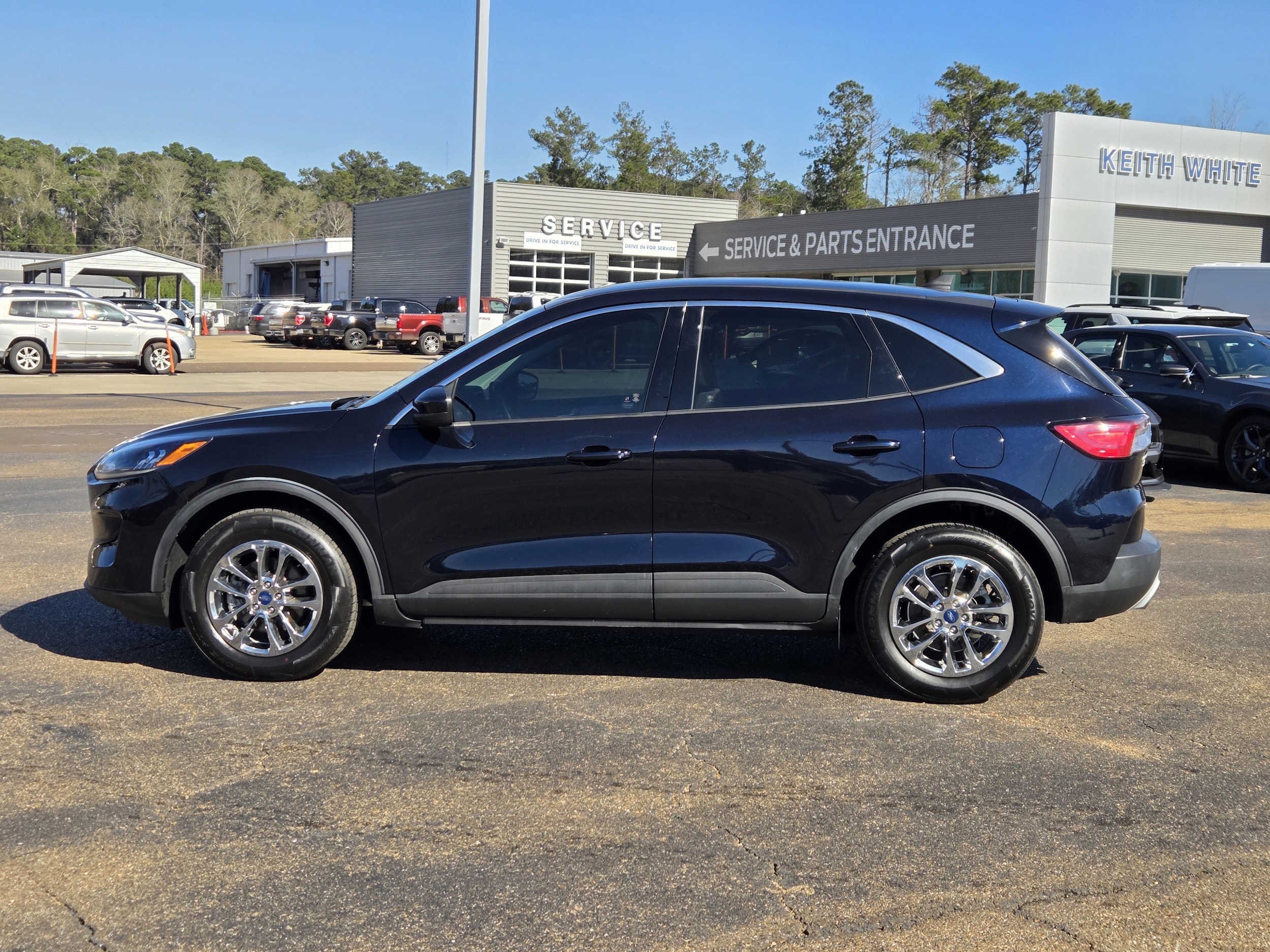 Used 2021 Ford Escape SE with VIN 1FMCU9G66MUA47253 for sale in McComb, MS