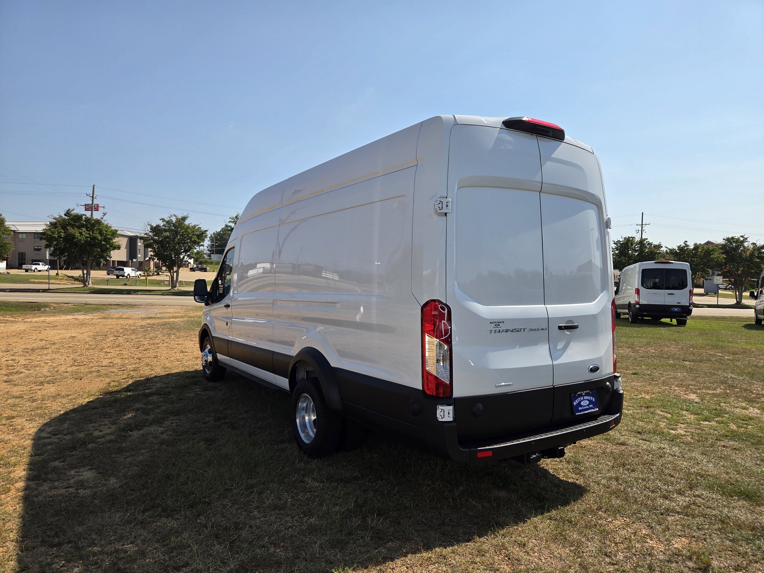 2025 Ford Transit photo 2