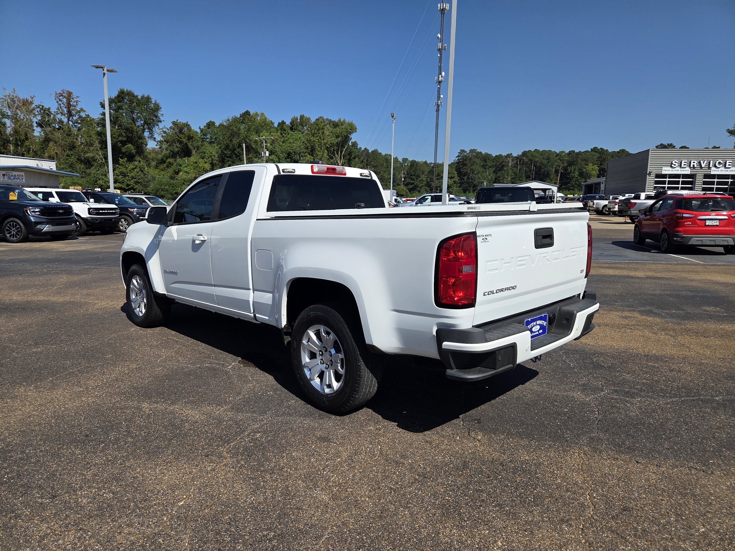 2022 Chevrolet Colorado LT photo 3